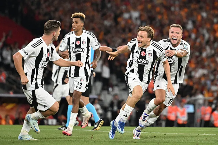 Son dakika haberi: Süper Kupa şampiyonu Beşiktaş'ta 18 yıl sonra bir ilk!