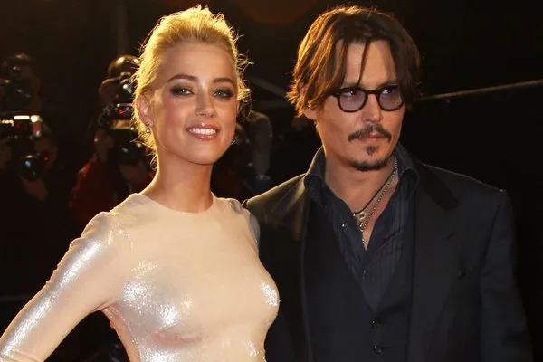 Johnny Depp'in kızı büyüdü