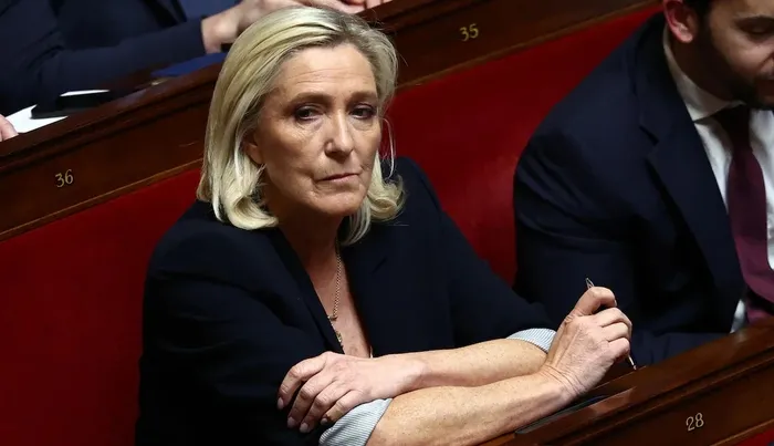 abd-baskani-trump-fransiz-siyasetci-le-pene-destek-verdi-bunun-adi-sansurdur-1743754511707.jpg ABD Başkanı Trump Fransız siyasetçi Le Pen'e destek verdi: Bunun adı sansürdür!