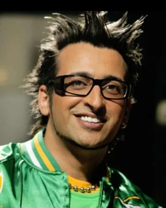 ’Çukulata Kız’ şarkısıyla hafızalara kazınmıştı! Ragga Oktay’ın son halini gördünüz mü?