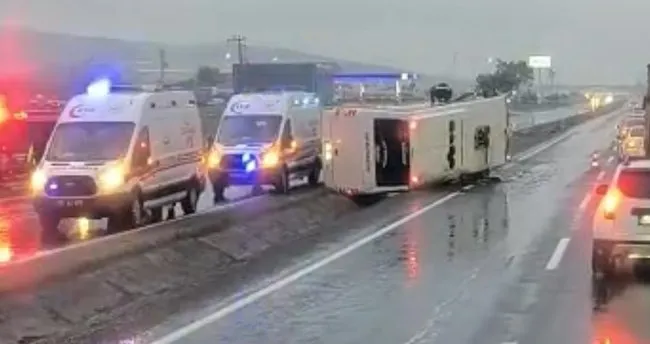 Niğde’de yolcu otobüs devrildi!