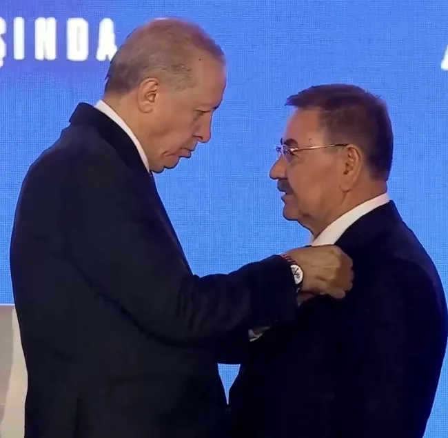 ak-partinin-25-kurulus-yil-donumunde-golbasinda-yeni-donem-belediye-baskani-yakup-odabasi-ak-partiye-katildi-1786793536764.jpeg