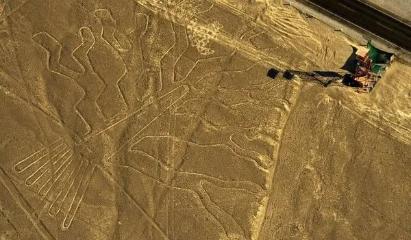 Yüzyıllardır merak edilen deliklerin sırrı çözüldü