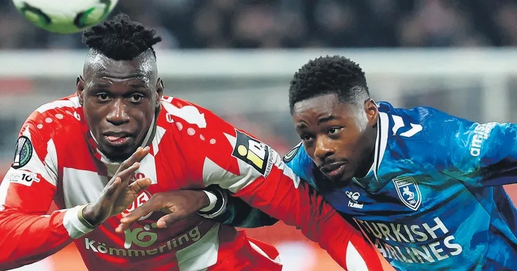 Samsun, panzer’e çarptı play-off’a kaldı