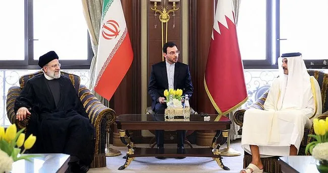 İran Cumhurbaşkanı Reisi ile Suudi Veliaht Prensi Bin Selman arasında bir ilk İran Cumhurbaşkanı Reisi ile Suudi Veliaht Prensi Bin Selman arasında bir ilk