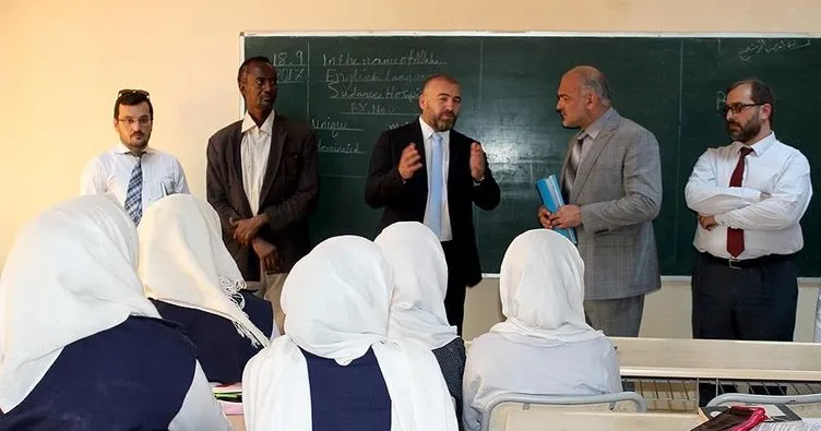 Türkiye Maarif Vakfı heyeti Sudan’da