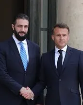 Şara ve Macron Paris’te buluştu