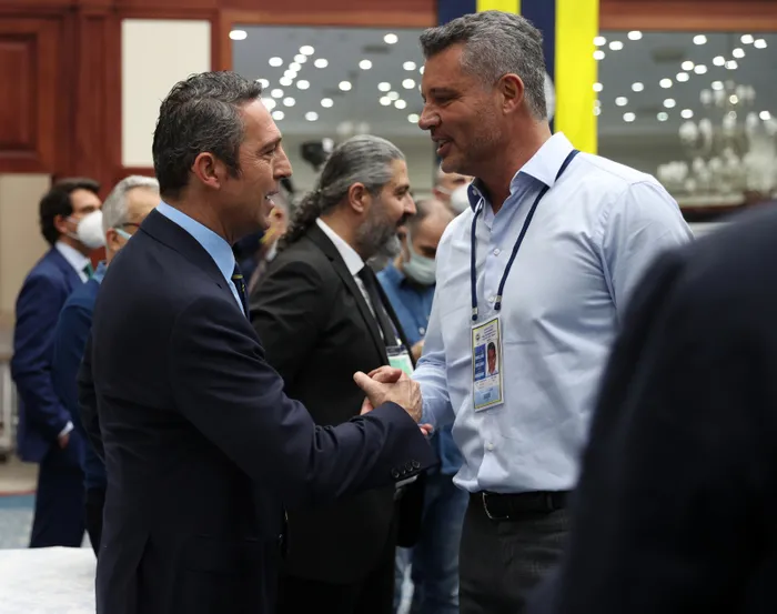 fenerbahce-yuksek-divan-kurulu-olaganustu-secimi-suruyor-1649501886586.jpg
