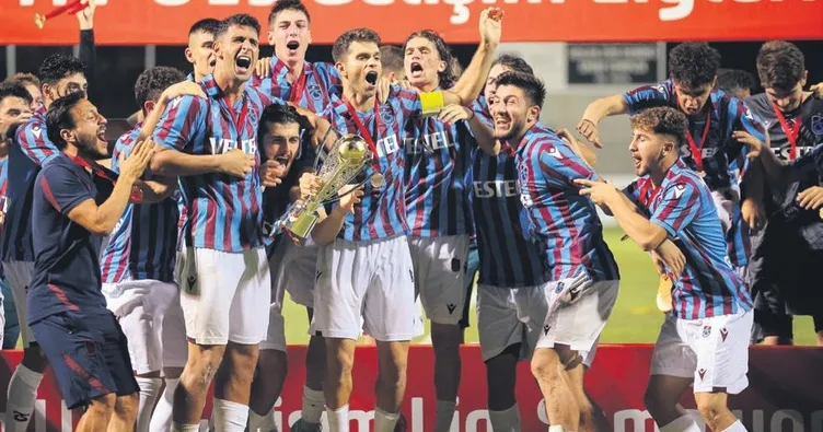 Şampiyon Trabzonspor - Son Dakika Spor Haberleri