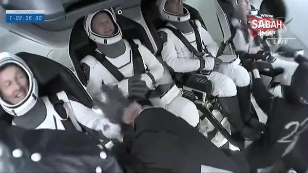 SpaceX uzaya 4 astronot gönderdi | Video