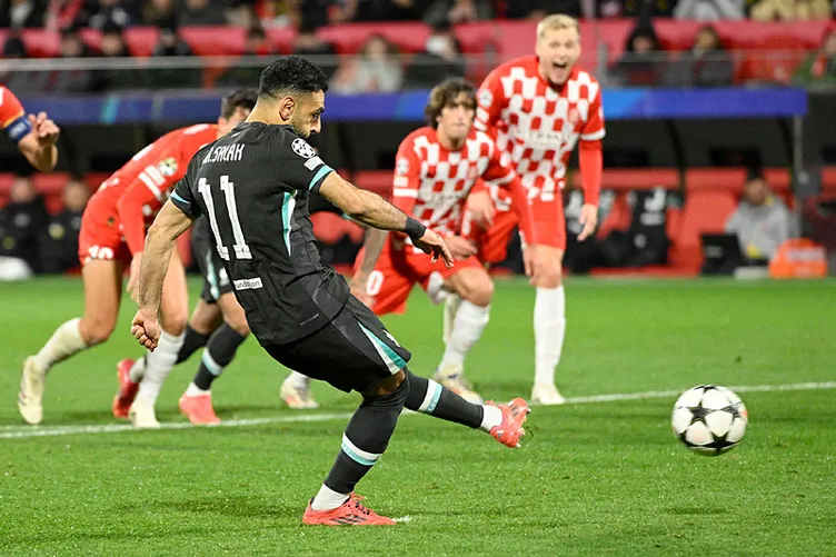 SON DAKİKA: Salah Şampiyonlar Ligi’nde tarihe geçti! Hakan Çalhanoğlu hüsrana uğradı | Madrid’de Mbappe şoku...