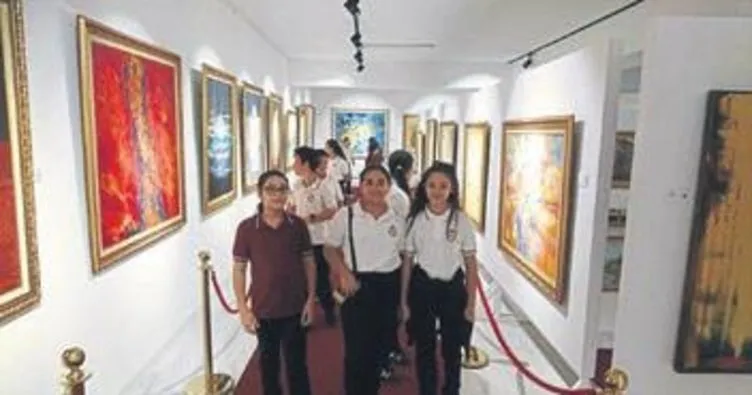 Öğrenciler Kıbrıs Modern Sanat Müzesi’ni ziyaret etti