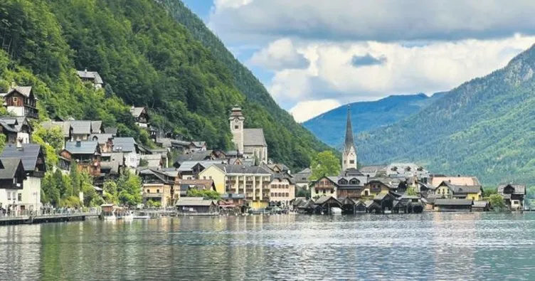 Avusturya’nın masalsı kasabası Hallstatt