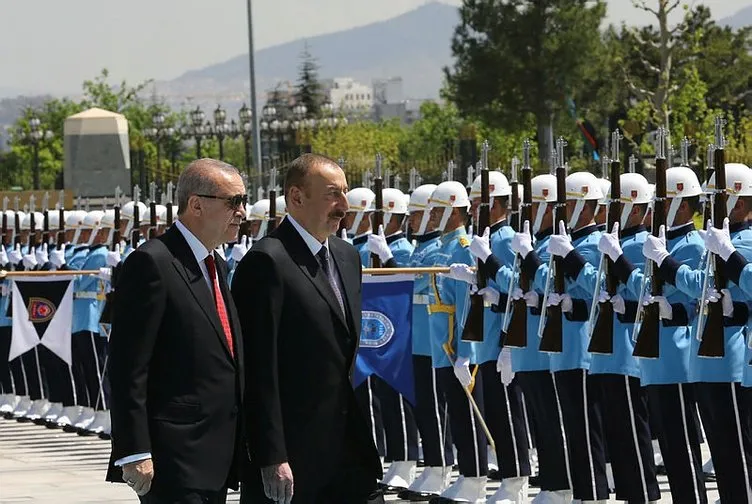 İlham Aliyev ilk ziyaretini Türkiye'ye yaptı