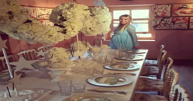 Ece Erken In Baby Shower Partisi Galeri Magazin