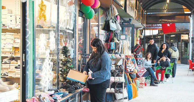 Uzun Çarşı’da yüzler gülüyor