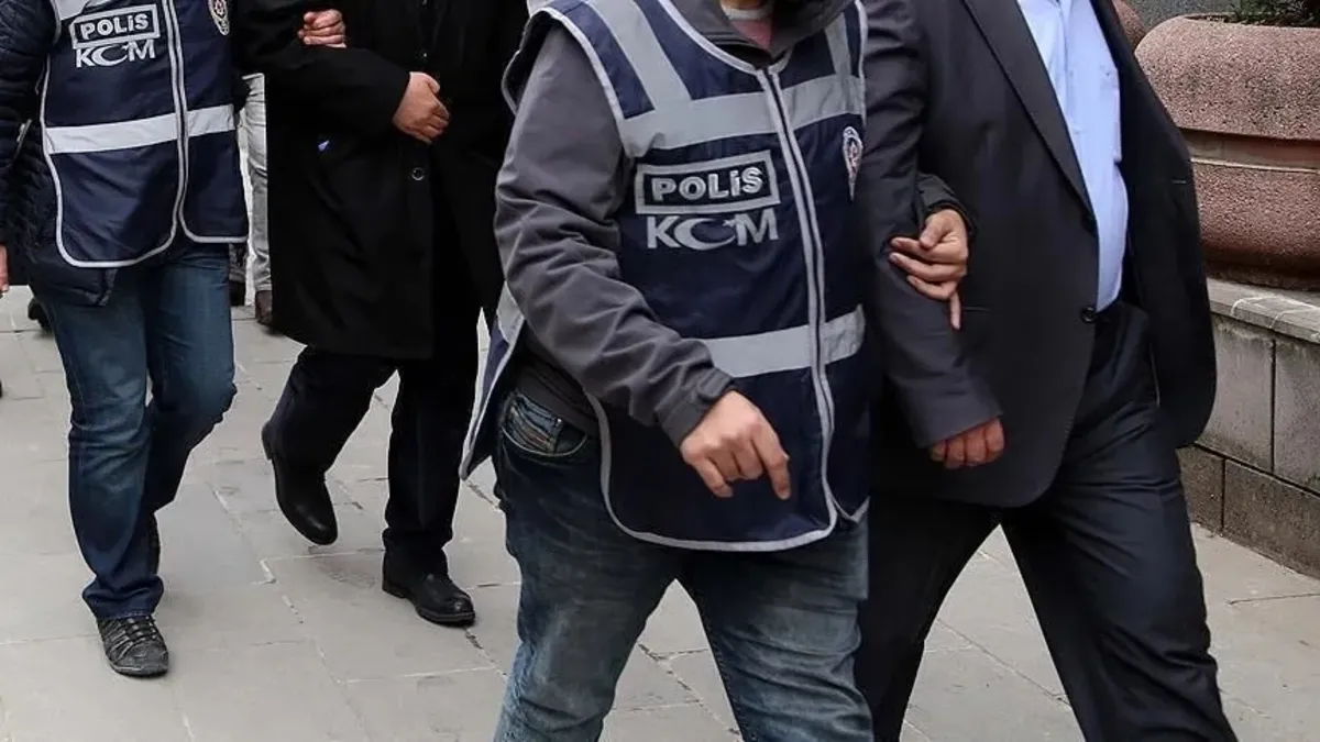 AcnTürk Sigorta'ya yönelik soruşturma! 130 milyon TL'lik zimmet: 23 şüpheli gözaltına alındı haber görseli