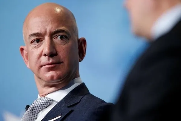 Dünyanın en zengini Jeff Bezos'un az bilinen özellikleri