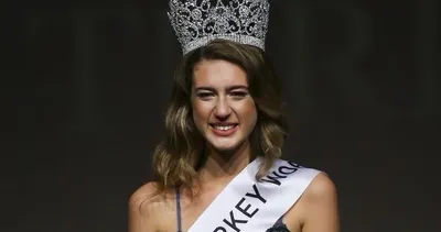 Itır Esen sosyal medyanın diline düştü!