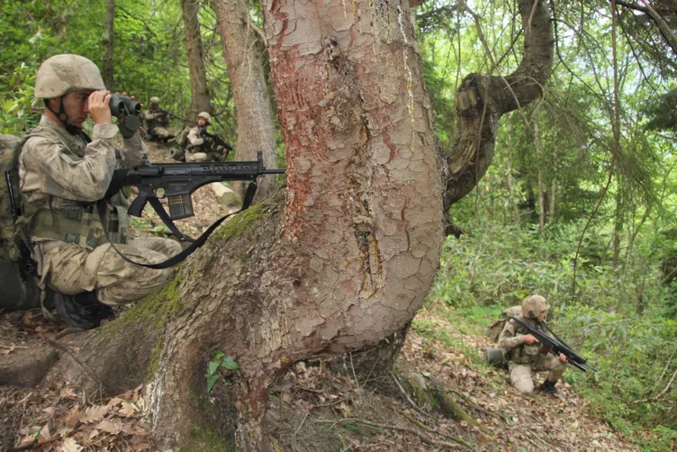 Teröristlerin korkulu rüyası jandarmanın keskin nişancıları