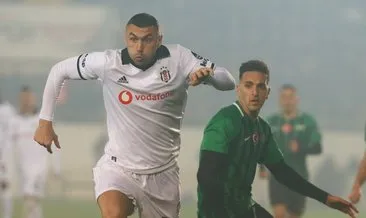 Beşiktaş taraftarı Burak Yılmaz’ı tribüne çağırmadı