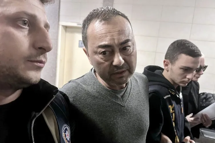 SON DAKİKA… Serdar Ortaç ve Mehmet Ali Erbil yasa dışı bahis suçundan gözaltına alındı: Ev hapsi verilen Serdar Ortaç’tan ilk açıklama!