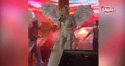 Süperstar Ajda Pekkan’ın konserde giydiği kıyafeti çok konuşuldu! | Video