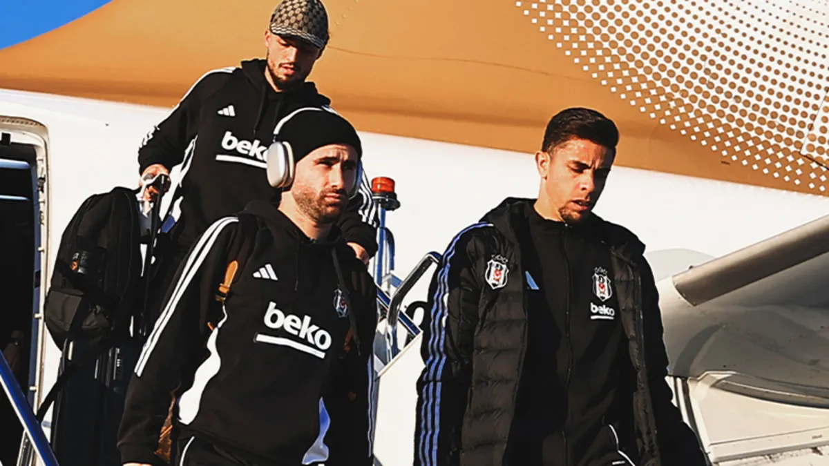 Beşiktaş kafilesi kamp için Antalya'da!