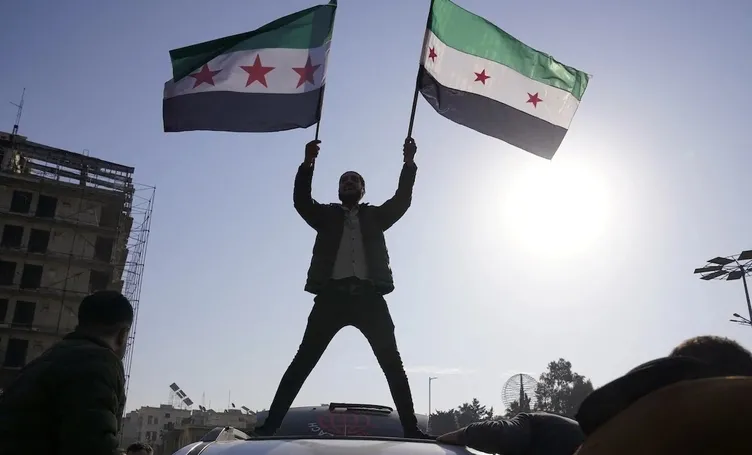 Suriye’de yeni dönem! Resmi ziyaretler başladı: Sınır çatışmaları için kritik karar