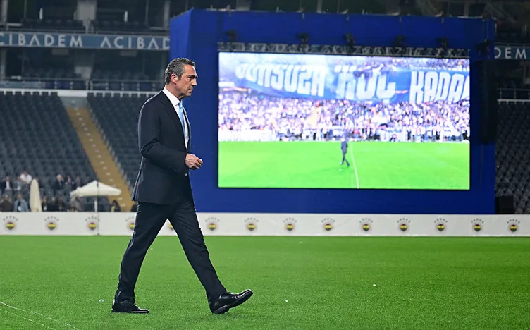 Son dakika haberleri: Fenerbahçe’nin U19 kararı büyük tepki çekti! “Bu çocuklara yazık” Süper Kupa öncesi o isimler Ali Koç’a seslendi…