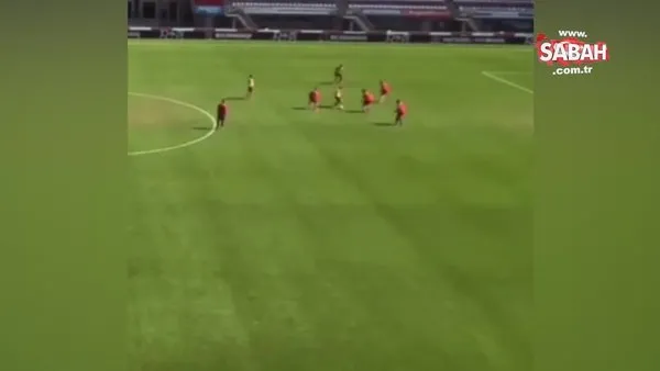 Milli takımın genç yıldızı Halil Dervişoğlu'ndan idmanda klas gol | Video