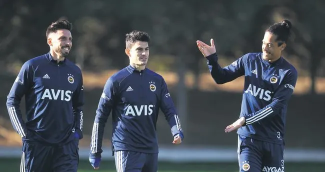 Fenerbahçe-Beşiktaş derbisinde şifre Perotti