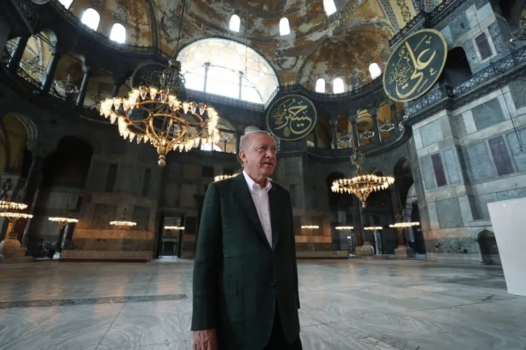 Son dakika: Başkan Erdoğan Ayasofya'da incelemelerde bulundu