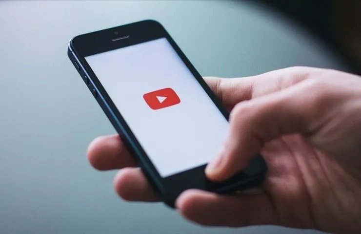 Youtube, Kovid-19 aşısı hakkında yanıltıcı bilgi veren videoları engelleyecek