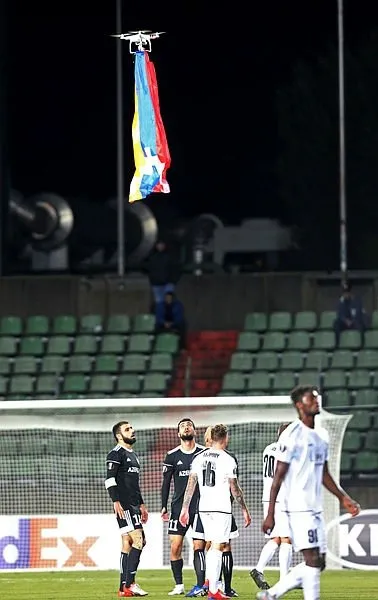 Dudelange - Karabağ maçında büyük skandal!