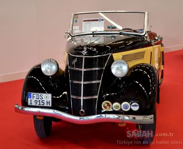 ̈Klasik otomobiller sahne aldı
