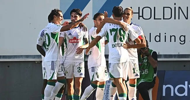 Rize deplasmanda rakip tanımıyor