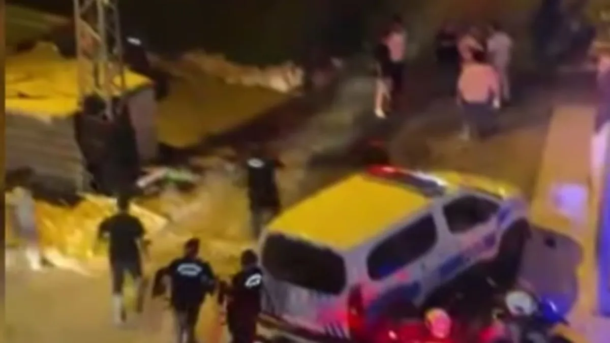 Aile kavgası kanlı bitti: 31 yaşındaki genç yaşamını yitirdi Aile kavgası kanlı bitti: 31 yaşındaki genç yaşamını yitirdi