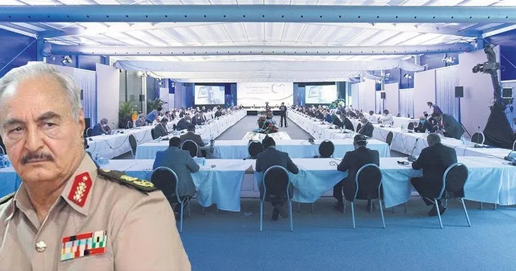 Halife Hafter’e sandık darbesi