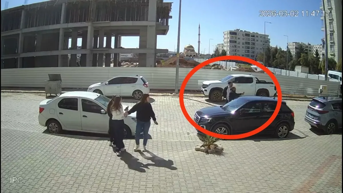 Nusaybin’de silahlı kavga anı kamerada! 2 yaralı Nusaybin’de silahlı kavga anı kamerada! 2 yaralı