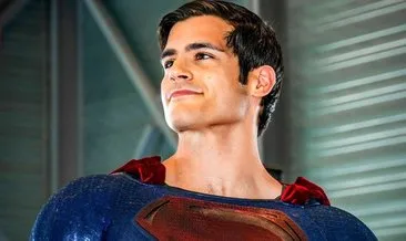 Süpermen karakterini canlandıran Clark Kent’e benzerliğiyle dikkat çeken Ahmet Yıldız İstanbul’un altını üstüne getirdi!