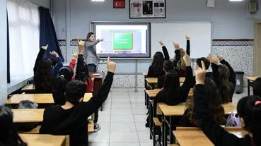 10 BİN ÖĞRETMEN ATAMA TAKVİMİ için gözler MEB'de! AGS puanıyla öğretmen ataması ne zaman, branş dağılımı nasıl olacak?
