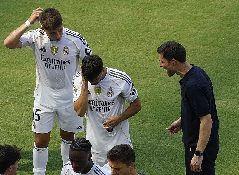 Xabi Alonso’ya ilk maçında Arda Güler eleştirisi! Taraftarlardan büyük tepki