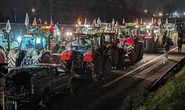 Çiftçi eylemleri Fransa hükümetine geri adım attırdı