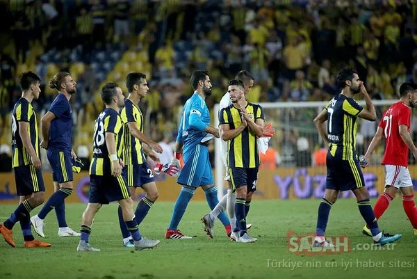 Fenerbahçe - Benfica maçından kareler
