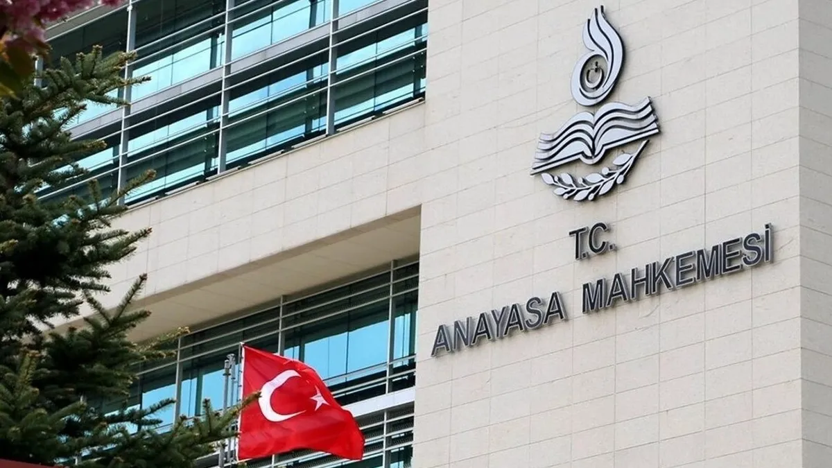 Son dakika... AYM'nin Yeni Parti hakkında isim kararı belli oldu