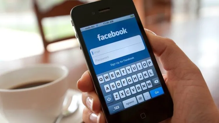 Facebook iPhone’un pilini ne kadar tüketiyor?