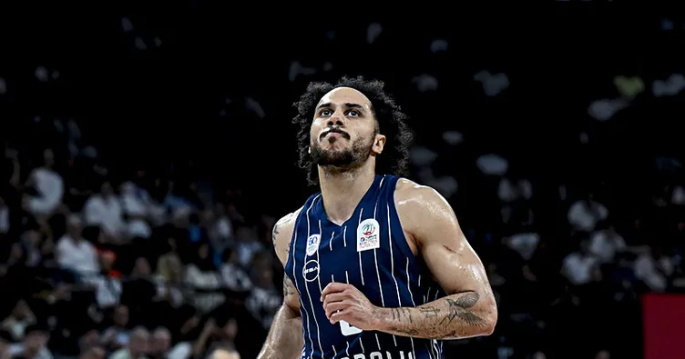 Anadolu Efes’te bir dönem sona erdi! Shane Larkin ile yollar ayrıldı...