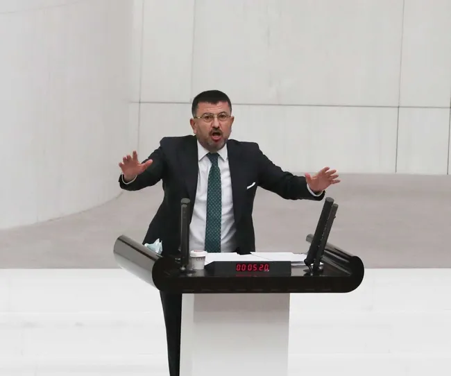 son-dakika-veli-agbabanin-yegeni-ahmet-can-agbaba-ve-sadik-can-koksal-tutuklandi-1783199017286.jpg