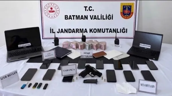 5-ilde-tefeci-operasyonu-91-milyarlik-para-trafigi-ortaya-cikti-1789560511807.jpg